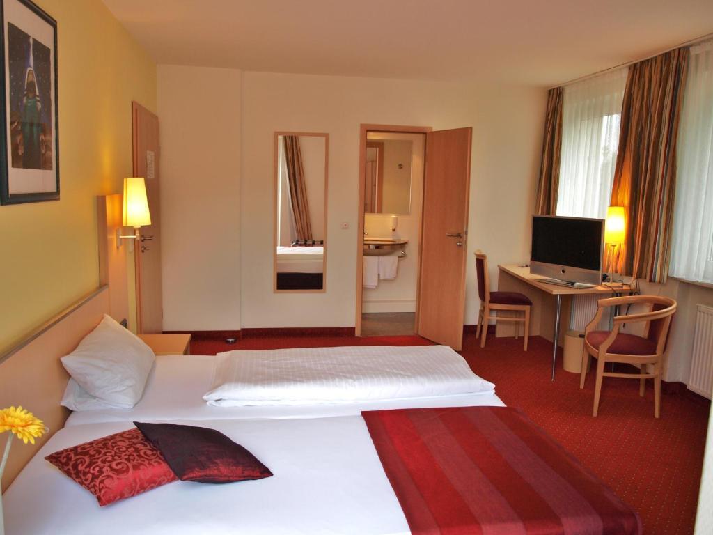 Hotel An Der Eiche Kulmbach Phòng bức ảnh