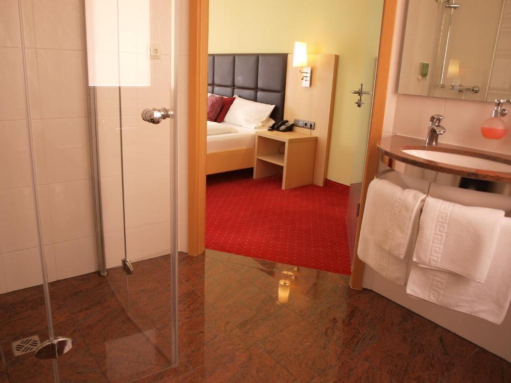Hotel An Der Eiche Kulmbach Phòng bức ảnh