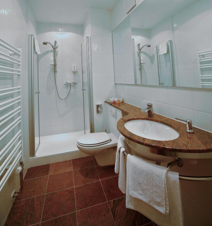 Hotel An Der Eiche Kulmbach Phòng bức ảnh
